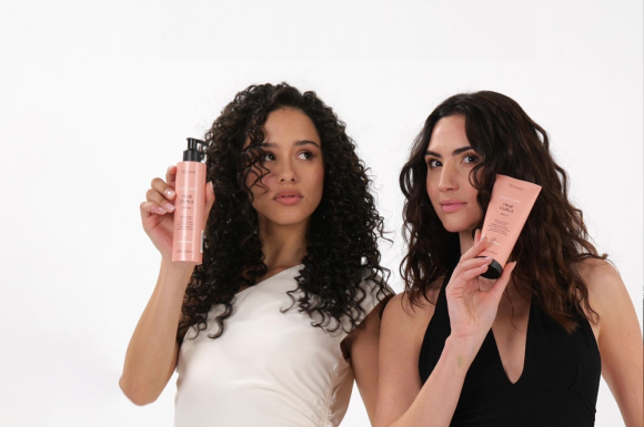 Lakmé introduces TEKNIA True Curls, a complete professional curl care collection 